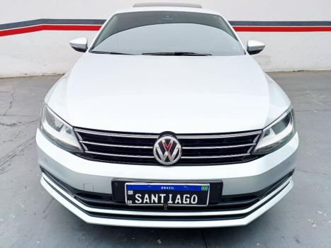VOLKSWAGEN Jetta 2.0 4P CONFORTLINE TIPTRONIC AUTOMTICO, Foto 4
