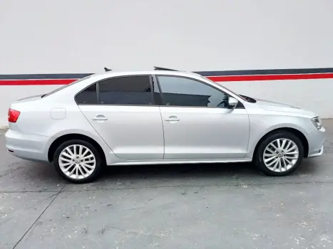 VOLKSWAGEN Jetta 2.0 4P COMFORTLINE FLEX, Foto 13