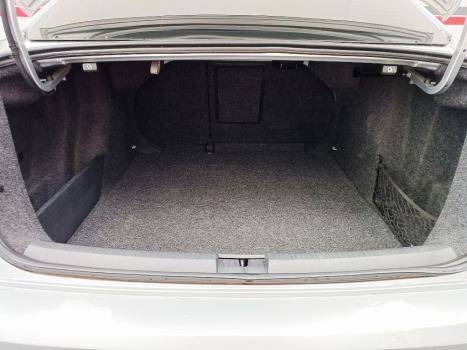 VOLKSWAGEN Jetta 2.0 4P COMFORTLINE FLEX, Foto 20