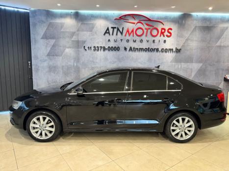VOLKSWAGEN Jetta 2.0 4P COMFORTLINE TIPTRONIC AUTOM�TICO, Foto 2