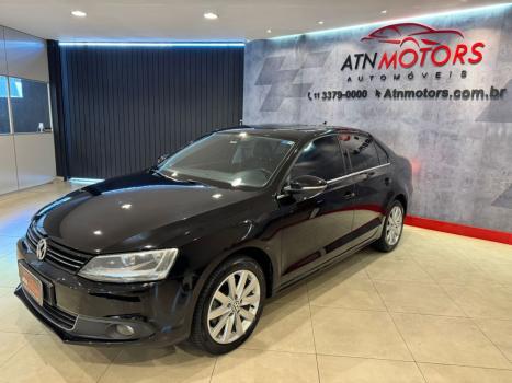 VOLKSWAGEN Jetta 2.0 4P COMFORTLINE TIPTRONIC AUTOM�TICO, Foto 4