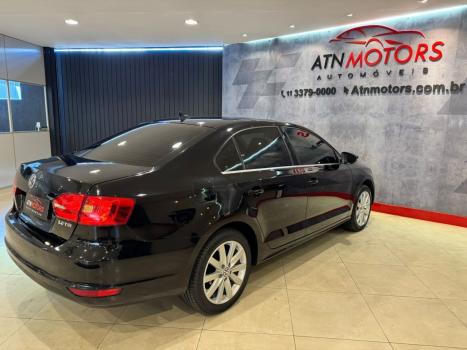 VOLKSWAGEN Jetta 2.0 4P COMFORTLINE TIPTRONIC AUTOM�TICO, Foto 5