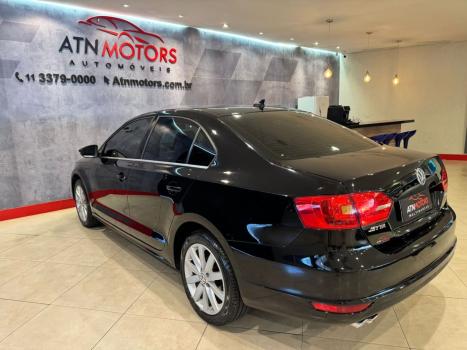 VOLKSWAGEN Jetta 2.0 4P COMFORTLINE TIPTRONIC AUTOM�TICO, Foto 6