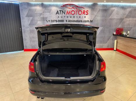 VOLKSWAGEN Jetta 2.0 4P COMFORTLINE TIPTRONIC AUTOM�TICO, Foto 10