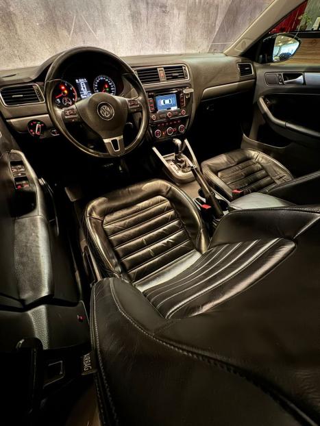 VOLKSWAGEN Jetta 2.0 4P COMFORTLINE TIPTRONIC AUTOM�TICO, Foto 12