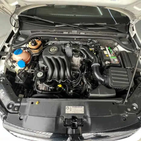 VOLKSWAGEN Jetta 2.0 4P FLEX COMFORTLINE TIPTRONIC AUTOM�TICO, Foto 13