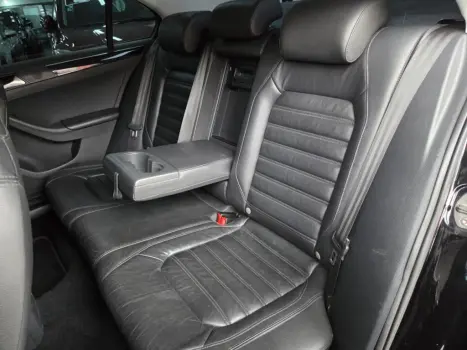 VOLKSWAGEN Jetta 2.0 4P 350 TSI GLI AUTOM�TICO DSG, Foto 7