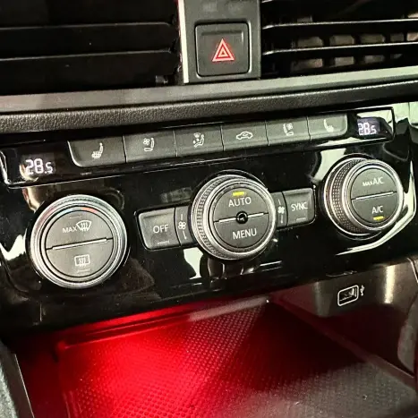 VOLKSWAGEN Jetta 2.0 4P 350 TSI GLI AUTOM�TICO DSG, Foto 13