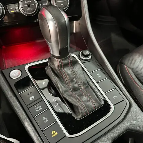 VOLKSWAGEN Jetta 2.0 4P 350 TSI GLI AUTOM�TICO DSG, Foto 16