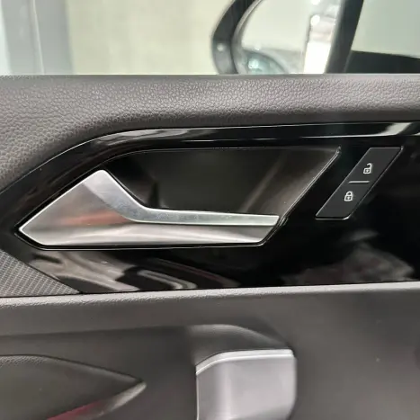 VOLKSWAGEN Jetta 2.0 4P 350 TSI GLI AUTOM�TICO DSG, Foto 20