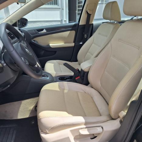 VOLKSWAGEN Jetta 2.0 4P FLEX COMFORTLINE TIPTRONIC AUTOM�TICO, Foto 5