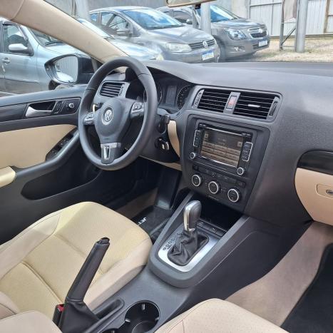VOLKSWAGEN Jetta 2.0 4P FLEX COMFORTLINE TIPTRONIC AUTOM�TICO, Foto 7