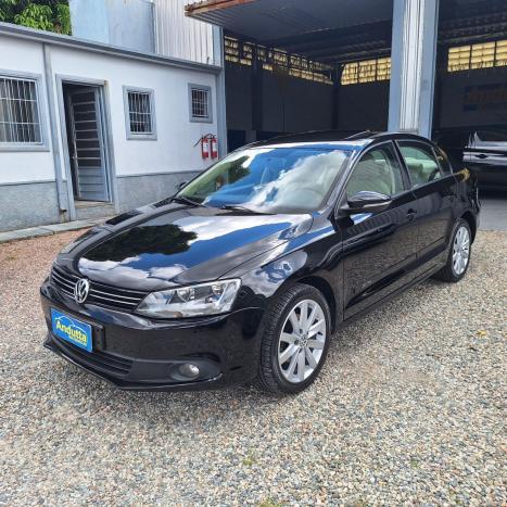 VOLKSWAGEN Jetta 2.0 4P FLEX COMFORTLINE TIPTRONIC AUTOM�TICO, Foto 13