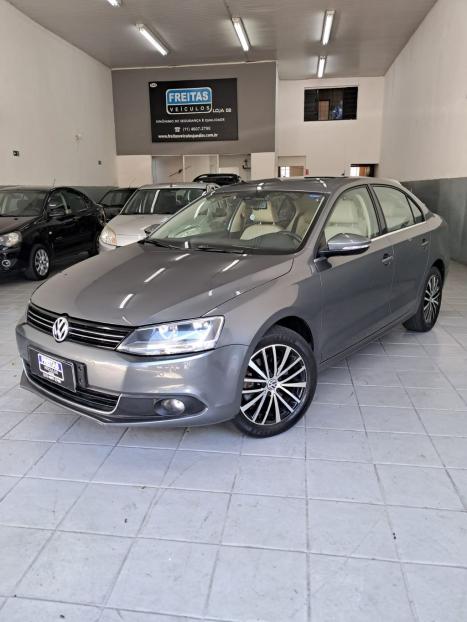 VOLKSWAGEN Jetta 2.0 4P TSI HIGHLINE 200 CV AUTOM�TICO, Foto 1