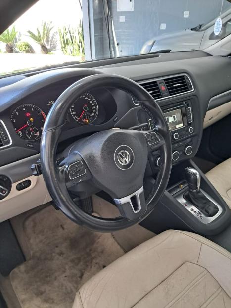 VOLKSWAGEN Jetta 2.0 4P TSI HIGHLINE 200 CV AUTOM�TICO, Foto 8