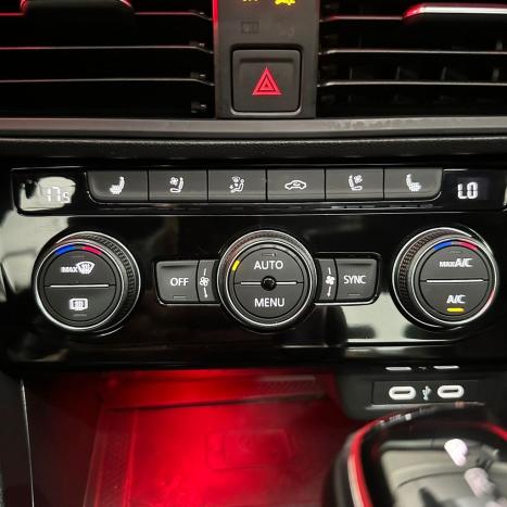 VOLKSWAGEN Jetta 2.0 4P 350 TSI GLI AUTOM�TICO DSG, Foto 13