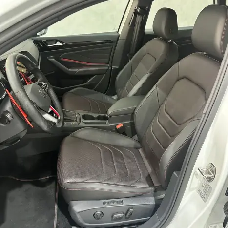 VOLKSWAGEN Jetta 2.0 4P 350 TSI GLI AUTOM�TICO DSG, Foto 28