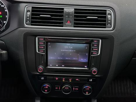 VOLKSWAGEN Jetta 2.0 4P COMFORTLINE FLEX, Foto 14