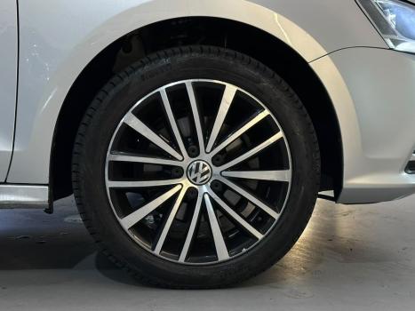 VOLKSWAGEN Jetta 2.0 4P COMFORTLINE FLEX, Foto 25