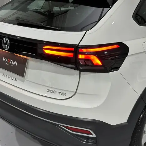 VOLKSWAGEN Nivus 1.0 4P FLEX 200 TSI COMFORTLINE TURBO AUTOMTICO, Foto 8