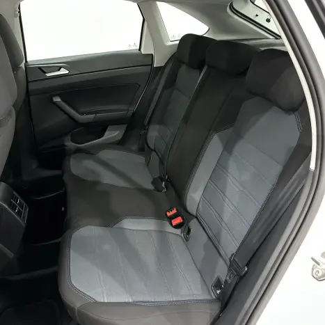 VOLKSWAGEN Nivus 1.0 4P FLEX 200 TSI COMFORTLINE TURBO AUTOMTICO, Foto 24