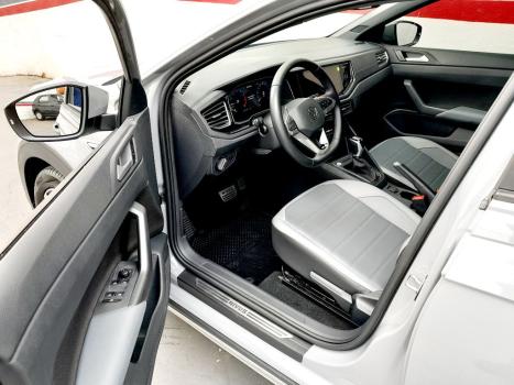VOLKSWAGEN Nivus 1.0 4P FLEX 200 TSI HIGHLINE TURBO AUTOMTICO, Foto 18