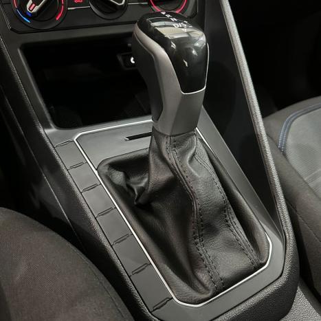 VOLKSWAGEN Nivus 1.0 4P FLEX 200 TSI COMFORTLINE TURBO AUTOMTICO, Foto 17