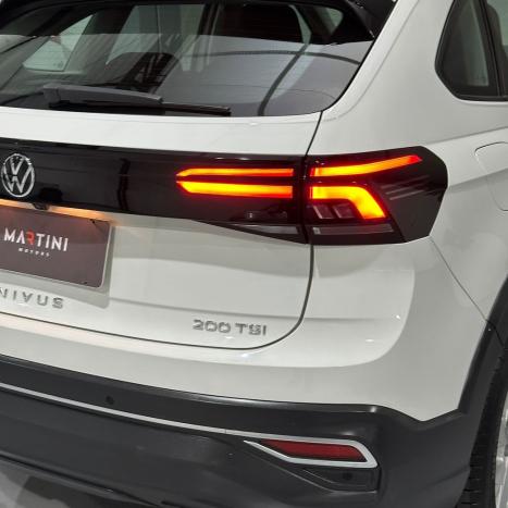 VOLKSWAGEN Nivus 1.0 4P FLEX 200 TSI COMFORTLINE TURBO AUTOMTICO, Foto 8