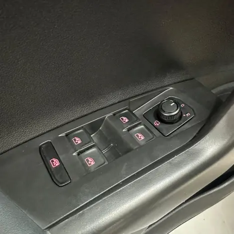 VOLKSWAGEN Nivus 1.0 4P FLEX 200 TSI HIGHLINE TURBO AUTOMTICO, Foto 16