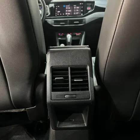 VOLKSWAGEN Nivus 1.0 4P FLEX 200 TSI HIGHLINE TURBO AUTOM�TICO, Foto 15