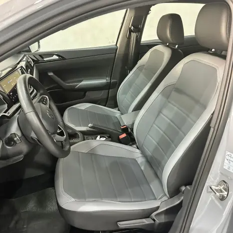 VOLKSWAGEN Nivus 1.0 4P FLEX 200 TSI HIGHLINE TURBO AUTOM�TICO, Foto 22