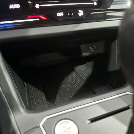 VOLKSWAGEN Nivus 1.0 4P FLEX 200 TSI HIGHLINE TURBO AUTOM�TICO, Foto 17