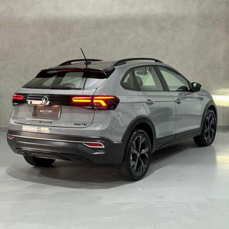 VOLKSWAGEN Nivus 1.0 4P FLEX 200 TSI HIGHLINE TURBO AUTOM�TICO, Foto 4