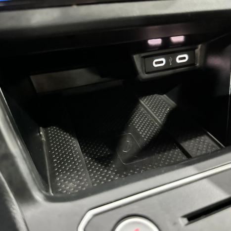 VOLKSWAGEN Nivus 1.0 4P FLEX 200 TSI HIGHLINE TURBO AUTOM�TICO, Foto 17