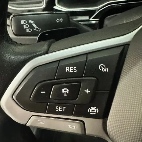 VOLKSWAGEN Nivus 1.0 4P FLEX 200 TSI HIGHLINE TURBO AUTOM�TICO, Foto 21