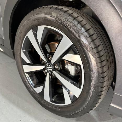 VOLKSWAGEN Nivus 1.0 4P FLEX 200 TSI HIGHLINE TURBO AUTOM�TICO, Foto 26