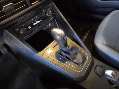 VOLKSWAGEN Nivus 1.0 4P FLEX 200 TSI HIGHLINE TURBO AUTOM�TICO, Foto 15