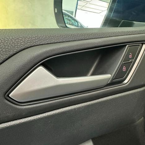 VOLKSWAGEN Nivus 1.0 4P FLEX 200 TSI HIGHLINE TURBO AUTOM�TICO, Foto 18