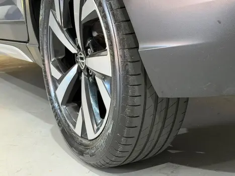 VOLKSWAGEN Nivus 1.0 4P FLEX 200 TSI HIGHLINE TURBO AUTOM�TICO, Foto 18