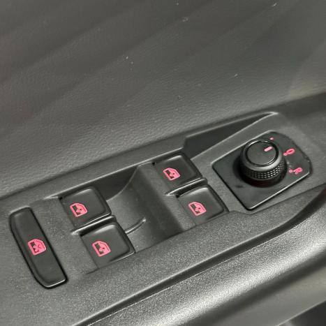 VOLKSWAGEN Polo Hatch 1.0 12V 4P 200 TSI  COMFORTLINE AUTOMTICO, Foto 16