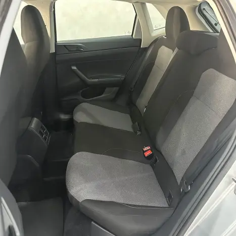 VOLKSWAGEN Polo Hatch 1.0 4P 170 TSI COMFORTLINE AUTOM�TICO, Foto 22