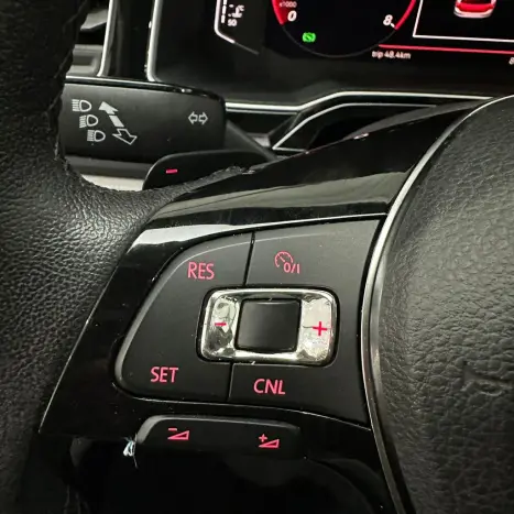 VOLKSWAGEN Polo Hatch 1.0 12V 4P 200 TSI HIGHLINE AUTOM�TICO, Foto 20