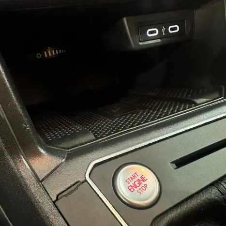 VOLKSWAGEN Polo Hatch 1.0 4P 170 TSI HIGHLINE AUTOM�TICO, Foto 21