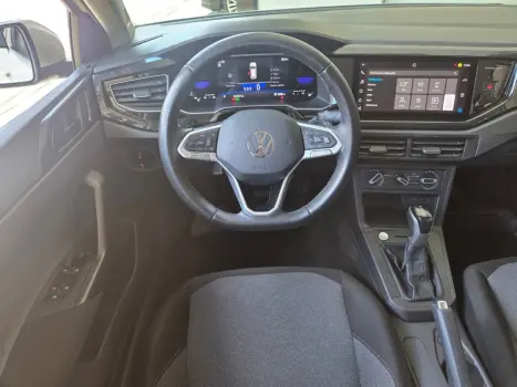 VOLKSWAGEN Polo Hatch 1.0 12V 4P 200 TSI  COMFORTLINE AUTOM�TICO, Foto 9