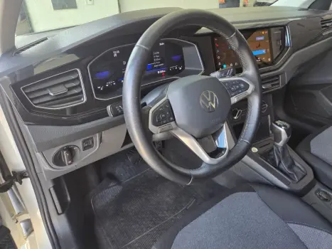 VOLKSWAGEN Polo Hatch 1.0 12V 4P 200 TSI  COMFORTLINE AUTOM�TICO, Foto 10