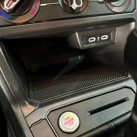 VOLKSWAGEN Polo Hatch 1.0 4P 170 TSI COMFORTLINE AUTOM�TICO, Foto 17