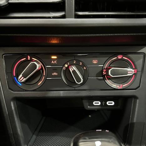 VOLKSWAGEN Polo Hatch 1.0 4P 170 TSI COMFORTLINE AUTOM�TICO, Foto 16