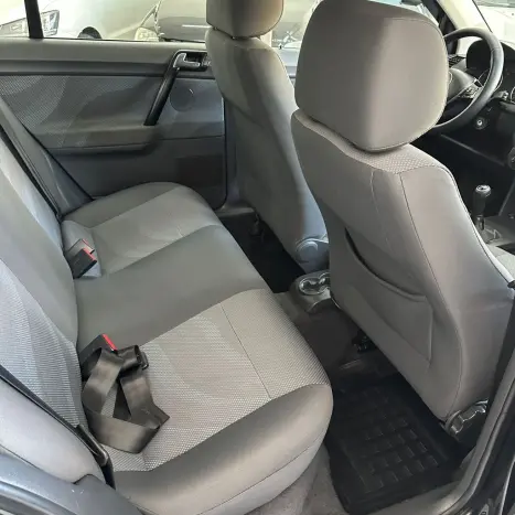VOLKSWAGEN Polo Sedan 1.6 4P FLEX, Foto 10