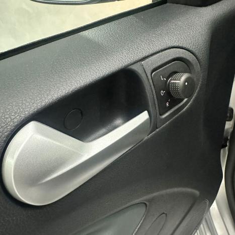 VOLKSWAGEN Saveiro 1.6 16V FLEX MSI EXTREME CABINE DUPLA, Foto 18