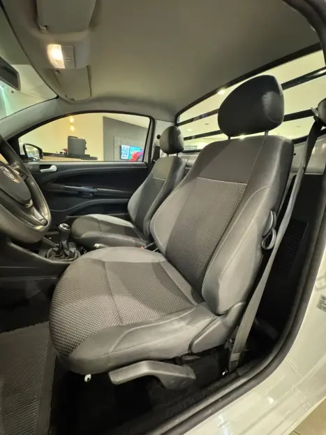 VOLKSWAGEN Saveiro 1.6 16V FLEX MSI TRENDLINE CABINE SIMPLES, Foto 9